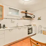 Mare Retreat , Free Parking Vakantiehuis *
